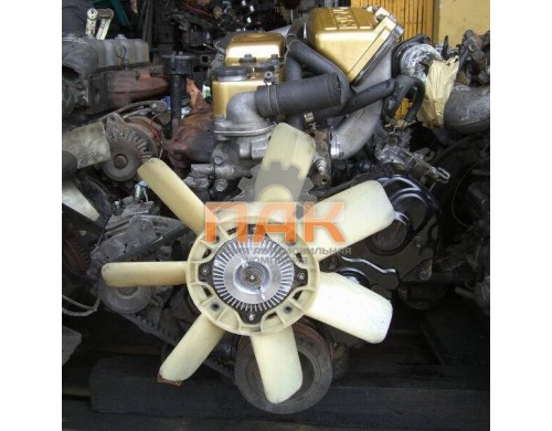 Двигатель на Isuzu 2.5 фото